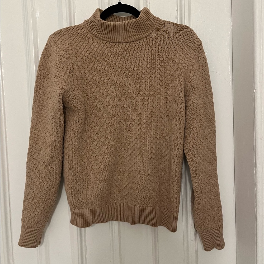 Uniqlo sweater